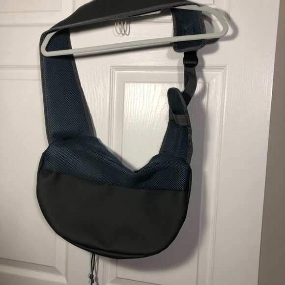 Yudodo slingback dog/cat carrier, breathable mesh, M - Picture 9 of 14